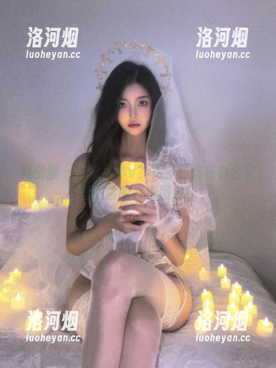 微密圈 - 纪念小小v？更多是想在办公室里冒险的高清图包！-洛河烟