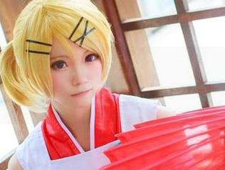 这谁的鬼才创意？绮太郎kitaro的私房美图，也太受“碧蓝航线”影响了吧！
