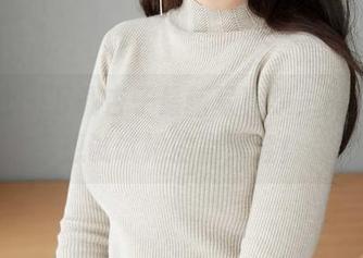 蜜桃社 - 下载杏子最新写真集，搞得我也想试试她的高跟鞋！