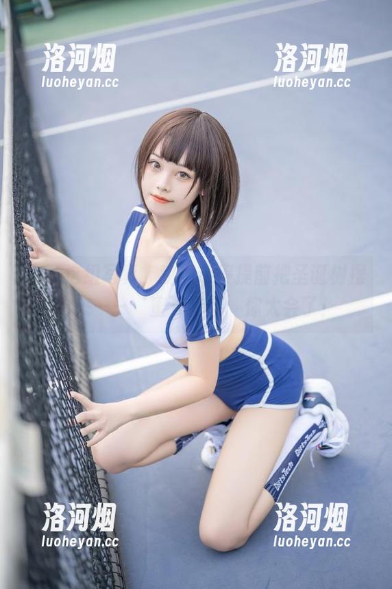 为了这组写真，我恨不得提前把圣诞树摆出来——‘蜜汁猫裘’你太会了！-洛河烟