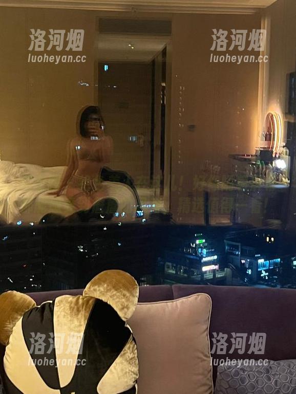 微密圈 - 绝色美人在这儿!好像隔着屏幕都能感受到詹詹的风采,精选值得一看!-洛河烟 微密圈 - 绝色美人在这儿!好像隔着屏幕都能感受到詹詹的风采,精选值得一看!-洛河烟