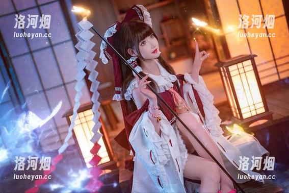 露儿大魔王浴缸里的奇遇记，最新合集带你嗨翻天！-洛河烟